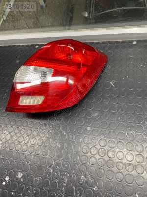 SKODA FABİA ARKA SAĞ STOP LAMBASI
