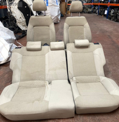 VOLKSWAGEN POLO HATCHBACK  2010-11 KOLTUK TAKIMI