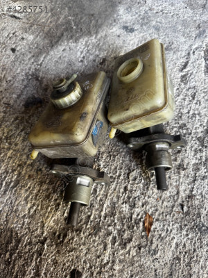 Bmw E36 Fren Merkezi Ve Bidonu