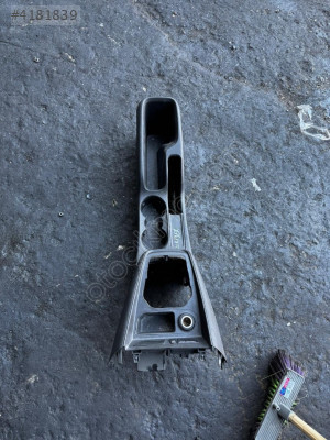 FORD COURİER ORTA KKONSOL KONUK OTO 05323167897