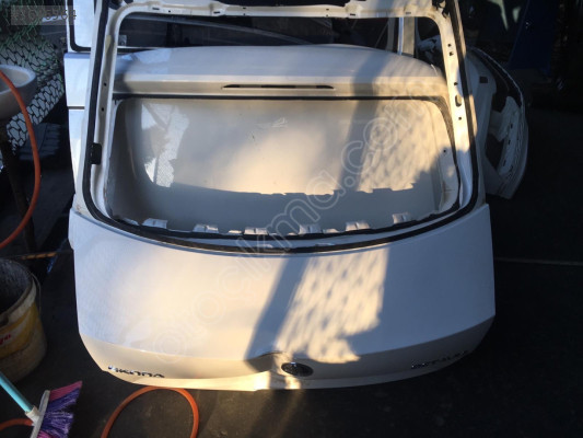 Çıkma Skoda Octavia Bagaj Kapağı - Orijinal ve Uygun Fiyat