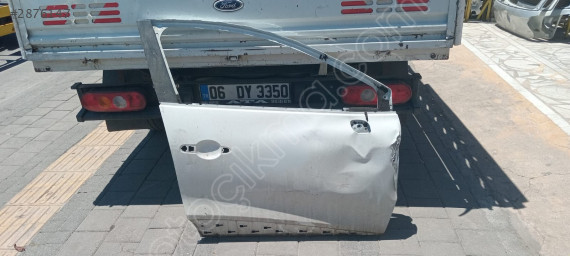 RENAULT CLIO 4 ÇIKMA SAĞ ÖN KAPI ORJİNAL
