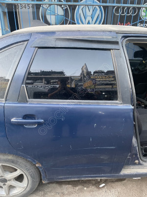 SEAT CORDOBA SAĞ ARKA KAPI 1998 MODEL