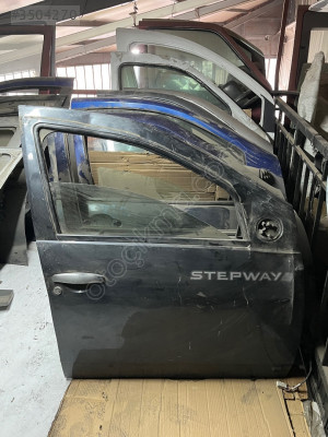 DACIA SANDERO STEPWAY SAĞ ÖN KAPI