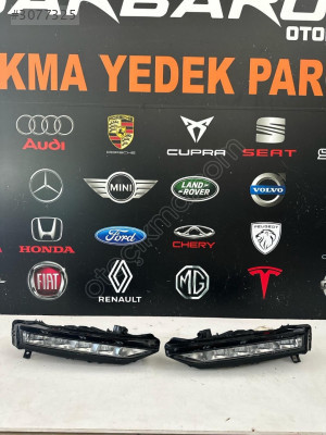 SKODA SÜPER B SAĞ SOL LEDLİ SİS 3V0941699B 3V0941700B