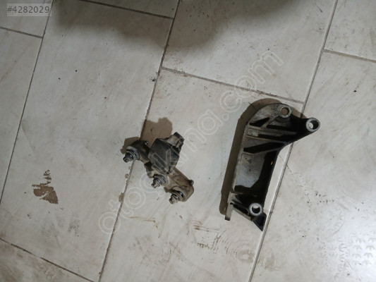 Opel vectra c 2.2 motor kulağı