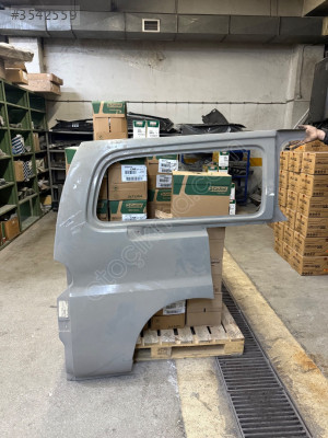 HYUNDAİ STAREX SAĞ ARKA ÇAMURLUK  71711-4A401