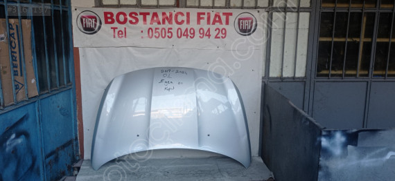 Fiat egea croos 2021  2024 çıkma. On kaput