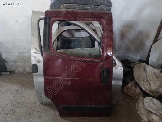 Fiat Fiorino sağ arka kapı