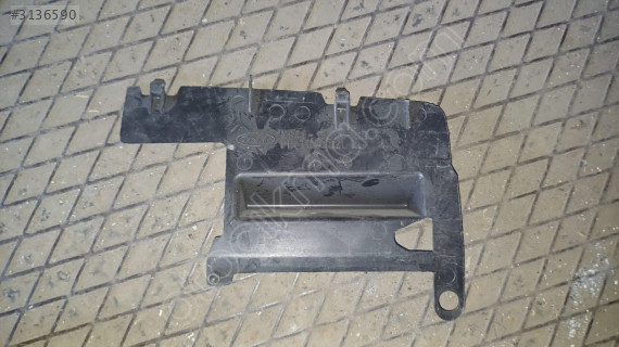 1998-2005 Ford Focus 1 kaput hava deflektörü 1.8 tdci
