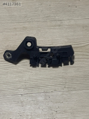 Renault megane 3 Fluence sağ ön tampon braketi