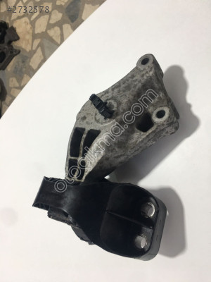 Renault Clio 5 sağ motor takozu 1.0 TCE 112323904R ORJİNAL