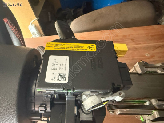 2004-09 VW CADDY/GOLF 5 DİREKSİYON ALT BEYNİ 1K0953549A ORJ ÇIKMA