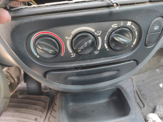 RENAULT MEGANE-1 ÇIKMA KLİMA KONTROL PANELİ