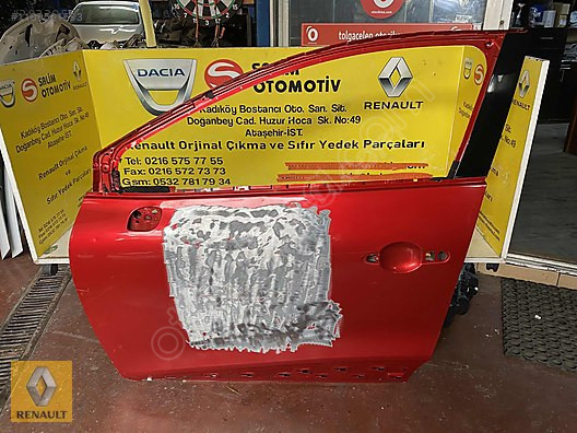 Renault Clio 4 Sol Ön Kapı ve Diğer Çıkma Orjinal Parçalar