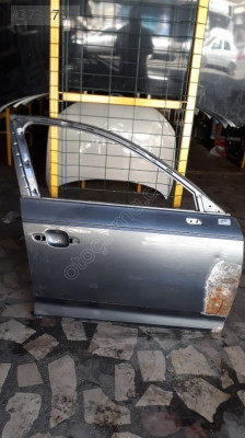 AUDI A4 2016 MODEL SAĞ ÖN KAPI