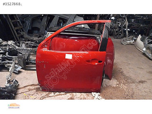 2017 TOYOTA HİLUX SOL ÖN KAPI ''MERTLER OTO YEDEK PARÇA''DA