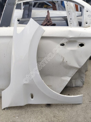 Çıkma Peugeot 301 sol ön çamurluk
