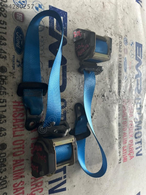 Peugeot 206 arka sağ sol emniyet kemeri