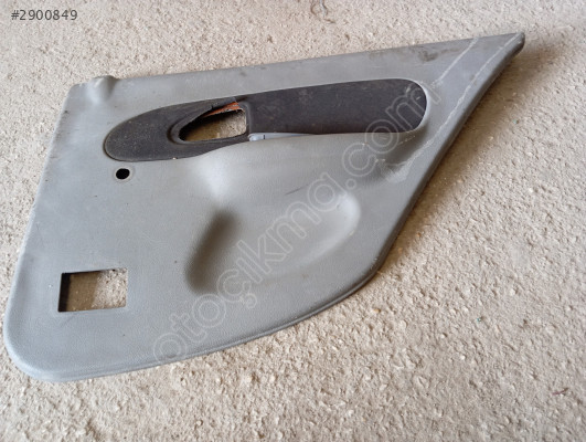 Renault Clio sağ arka kapı döşemesi.77000435220