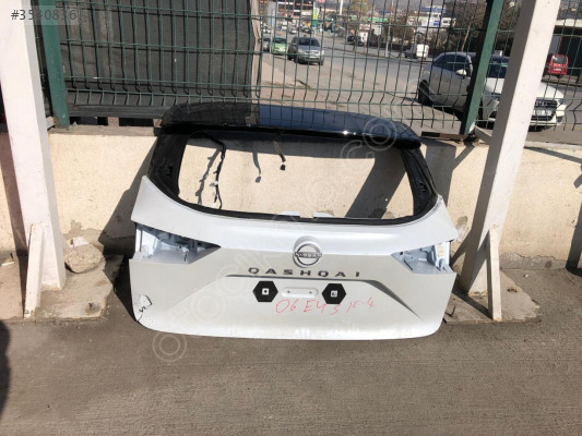 NİSSAN QASHQAİ J12 BAGAJ KAPAĞI