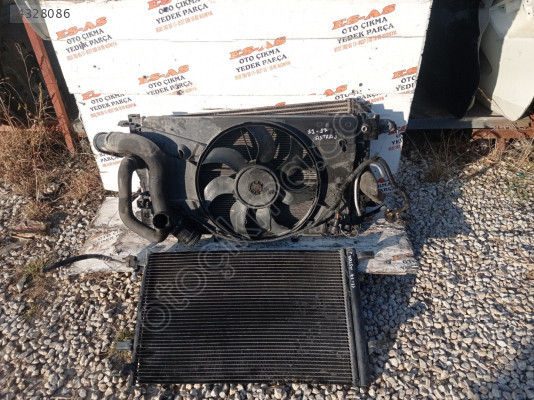 OPEL ASTRA J 1.6 DİZEL KOMPLE RADYATÖR SETİ SÖKME ORJİNAL 11-17