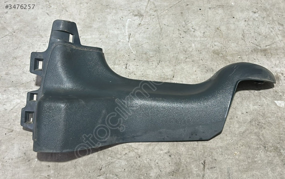 RENAULT KANGOO SAĞ ALT KÖŞE KAPLAMASI BAKALİT