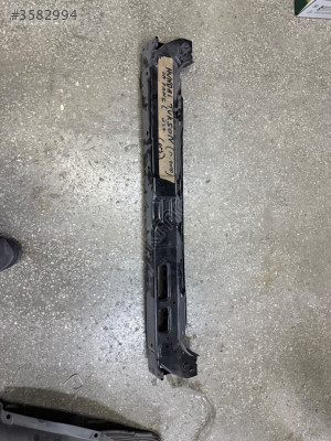 64101D7001 TUCSON ÖN PANEL ÜST SACI