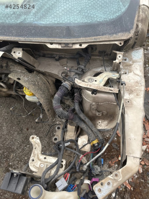 Fiat linea 1.3 multijet elektrik tesisatı içerden motora gelen