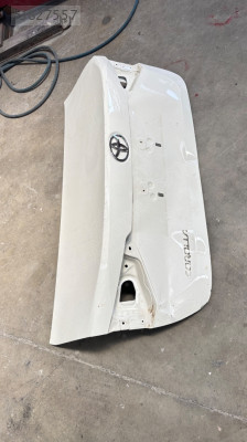 Toyota Corolla 2019-2023 bagaj kapağı