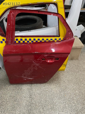 OPEL CORSA F SOL ARKA KAPI ORJİNAL ÇIKMA
