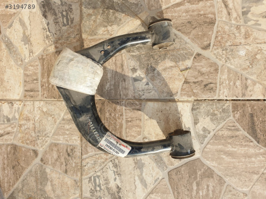 Toyota hilux 4x4 sag üst tabla  48610 0k040 orjinal sifir