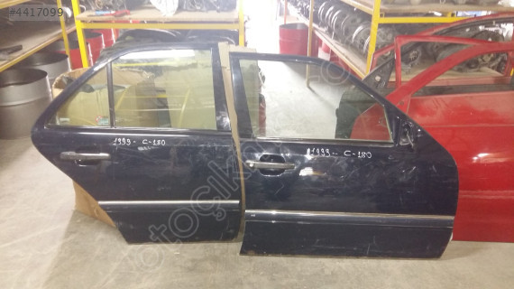 MERCEDES C180 C200 C220 W202 SAĞ ARKA KAPI DOLU