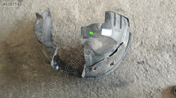 FORD CUSTOM SOL ÖN ÇAMURLUK DAVLUNBAZI ÇETİN OTOMOTİV