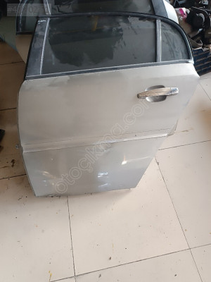opel Vectra c sol arka kapı