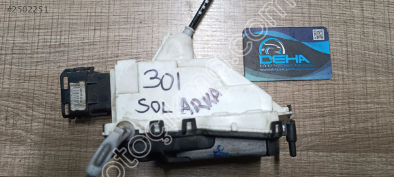 Peugeot 301 çıkma orjinal sol arka kapı kilidi