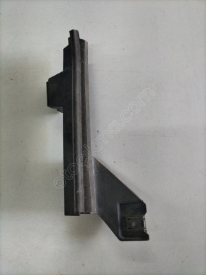 03199 RENAULT KANGOO SOL ÖN KAPI CAM KRİKO ÇERÇEVESİ