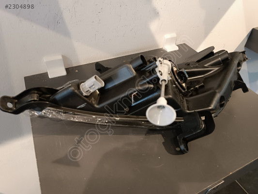 HYUNDAİ İ20 SOL SİS FARI LED 2012 2015 922011J510 SO