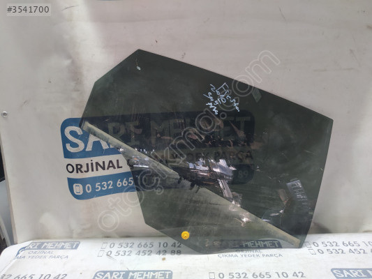 ÇIKMA FORD FİESTA SAĞ ARKA KAPI CAMI