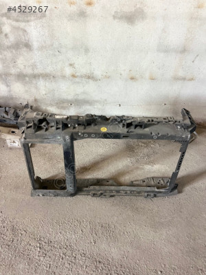 2021 Model Pevgeout 208 çıkma ön panel