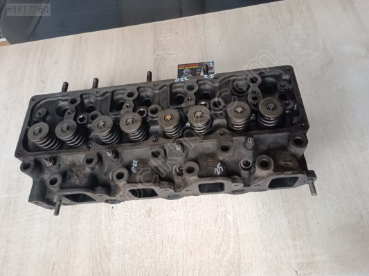 Nissan Skystar D21 Orjinal 2.5 Silindir Kapağı