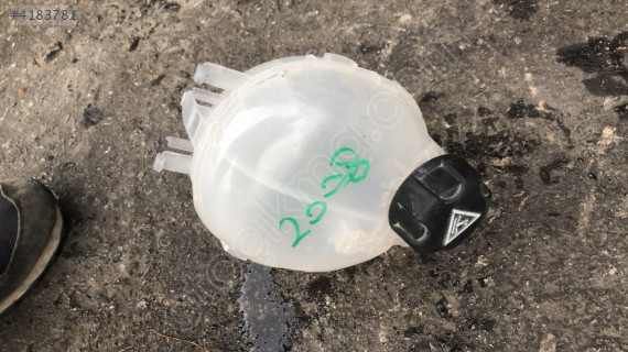 PEUGEOT 2008 SU BİDONU OTO FEDAİ