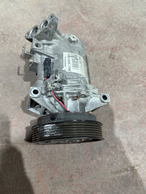 2011 Renault Fluence Benzinli  Klima Kompresörü