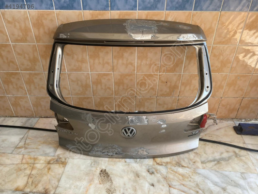 volkswagen tiguan arka bagaj kapağı çıkma orjinal