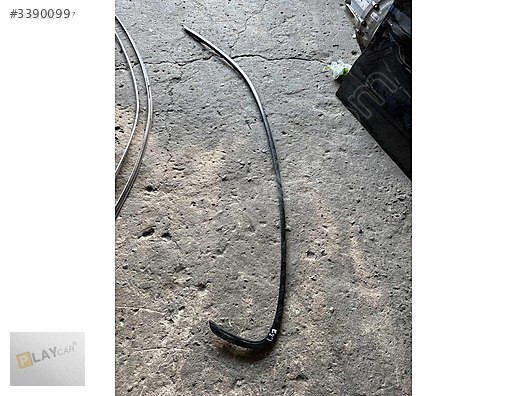 BMW E87 SOL KENAR AY ÇITASI