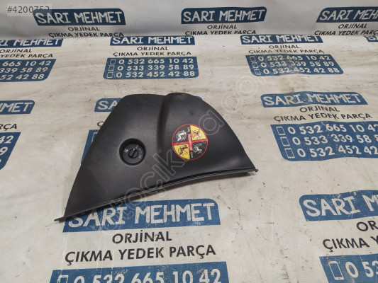 ÇIKMA RENAULT CLİO 4 GÖĞÜS SAĞ YAN KAPAĞI İÇ TRİM