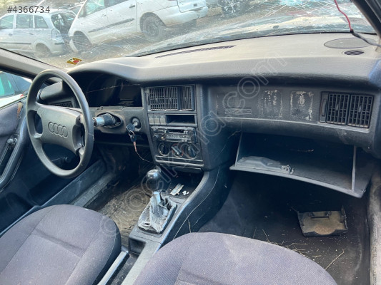 Whatsaptan siparişler audi 80 torpido komple