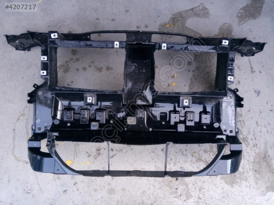 BMW X1 E84 ÖN PANEL 51642990176 2009 - 2011