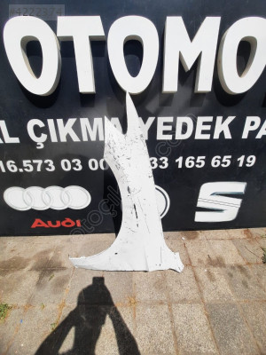 VOLKSWAGEN PASSAT B8 SOL ÖN ÇAMURLUK