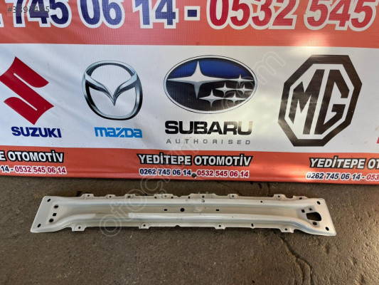 suzuki swift ön tampon demiri